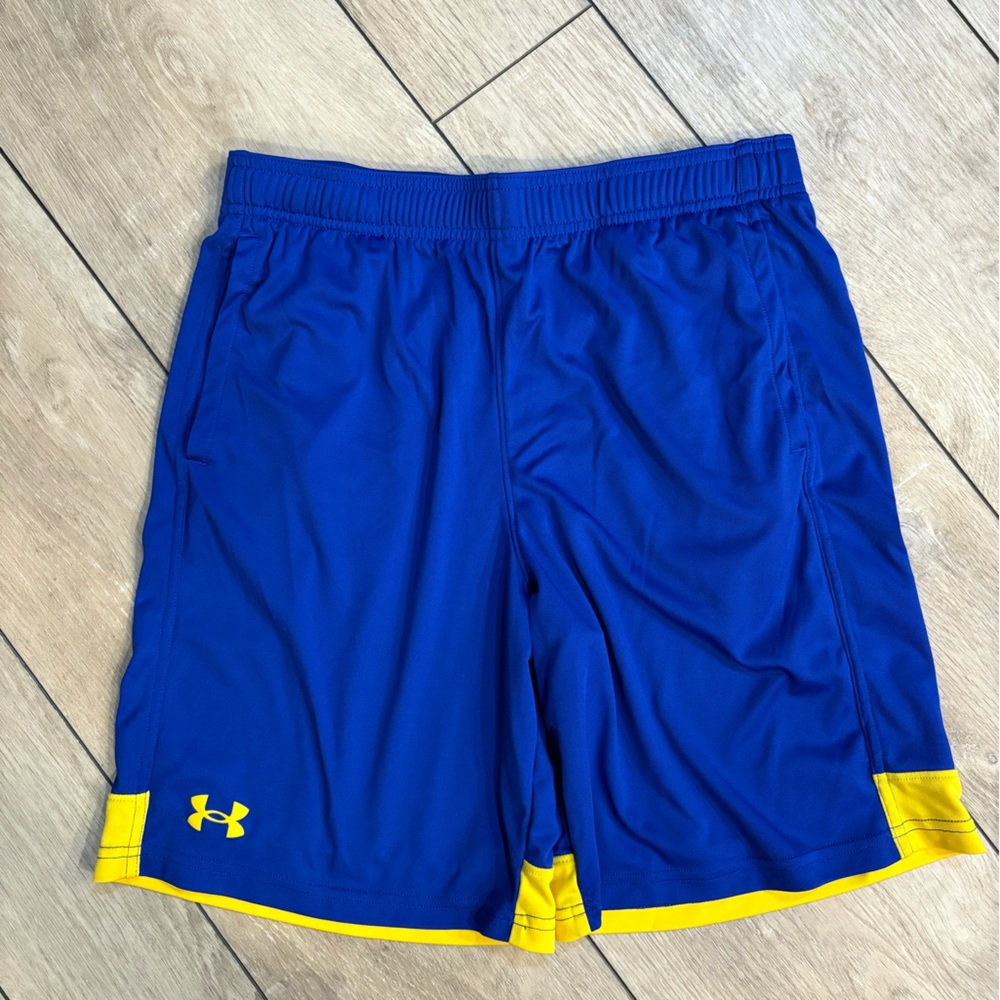 Under Armour Royal Blue Boys shorts XL